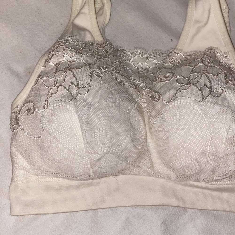 Lace sport bra
